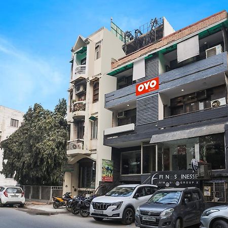 Hotel O Royal Galaxy Нью-Дели Экстерьер фото